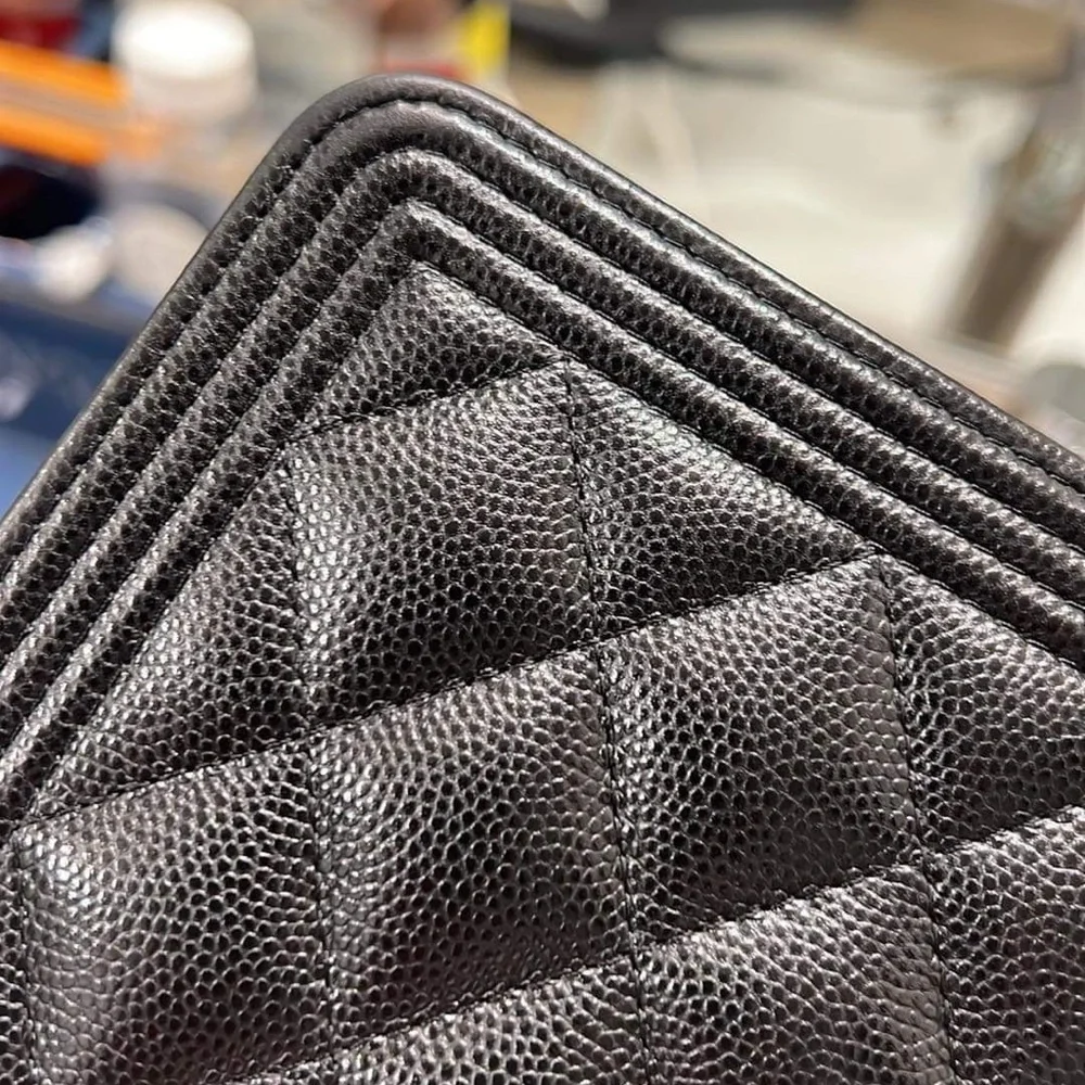 Chanel Boy Woc - Picture 7 of 12